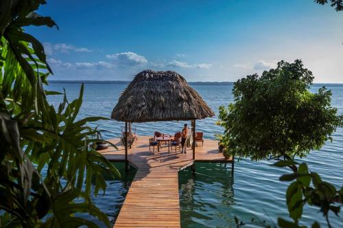 La Lancha by Francis Ford Coppola - Best Hotels in Peten