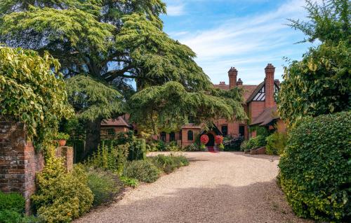Careys Manor Hotel & SenSpa - Best Hotels Brockenhurst
