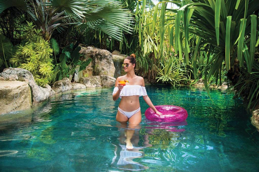 Sweetfield Manor - Best Beach Hotels in Barbados for Couples
