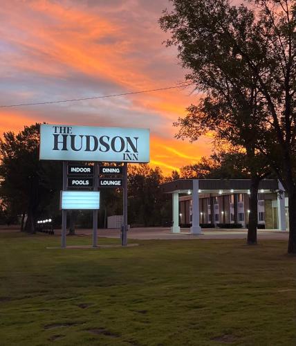 The Hudson Inn - Best Hotels in Hudson