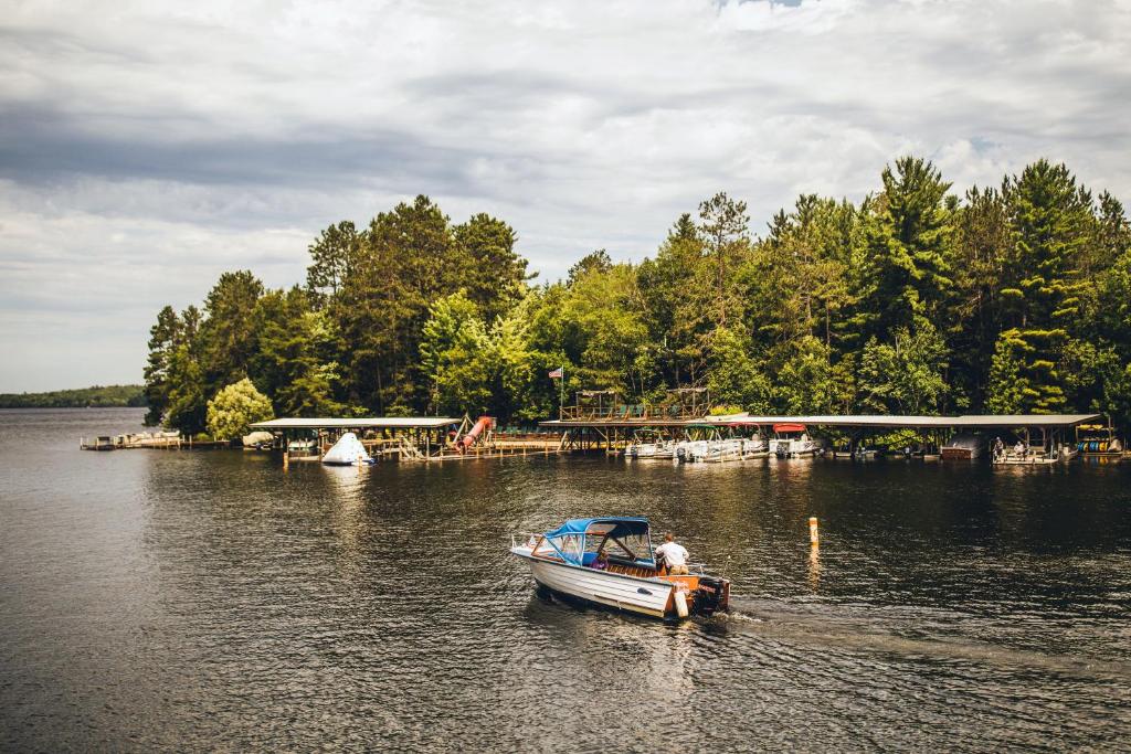 Ludlow's Island Resort - Best Hotels in Minnesota