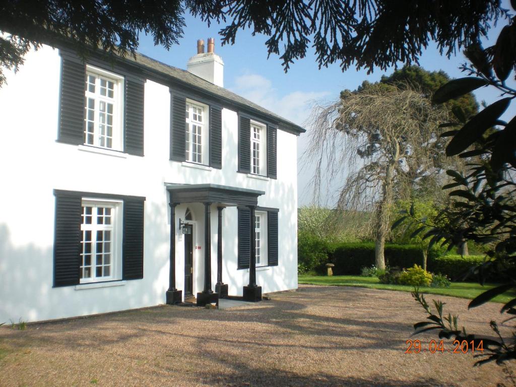 The Pines At Eastleigh - Best Hotels in Devon