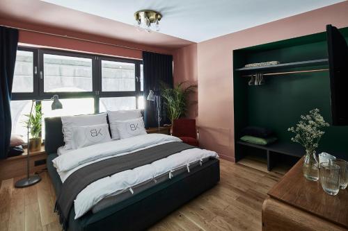 Bez Kantów Art Rooms - Best Hotels in Warsaw