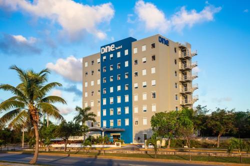 One Cancun Centro - Best Marriott International Hotels in Riviera Maya & The Yucatan