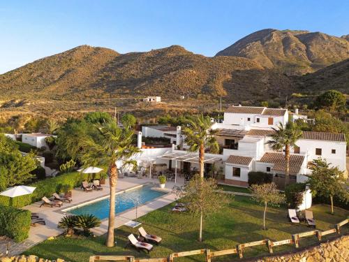 Boutique Hideaway Cortijo El Sarmiento - Best Rural Hotels in Andalucía