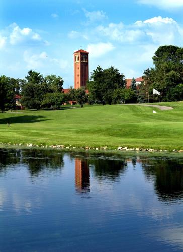 Saint John's Resort - Best Business Hotels in Michigan