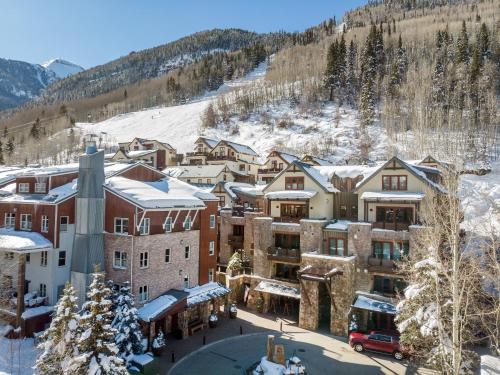 Element 52, Auberge Collection - Ski Hotels in Colorado