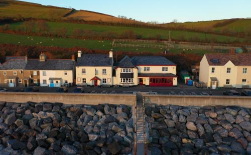 The Cricket Inn - South Devon Hotels by the Sea