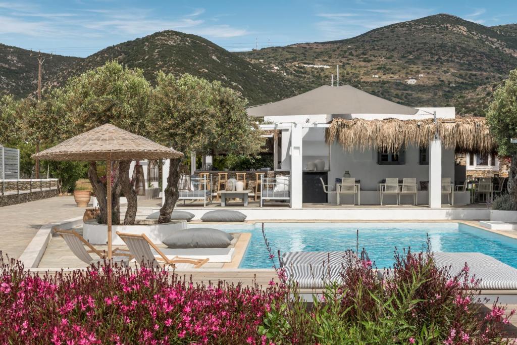 Verina Terra - Best Hotels in the Cyclades