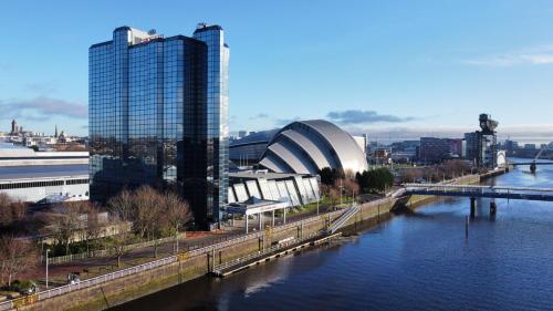 Crowne Plaza Glasgow by IHG - Best Pool Hotels in Glasgow