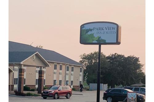 PARK VIEW INN & SUITES