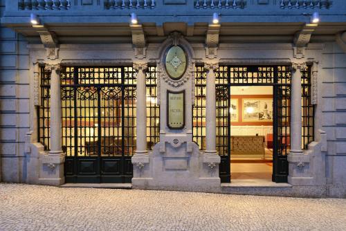 EMAJ Boutique Hotel - Best Hotels in Guimaraes