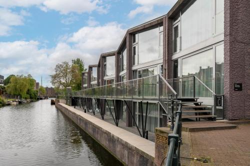 YAYS Amsterdam Prince Island by Numa - Amsterdam Hotels with Balcony