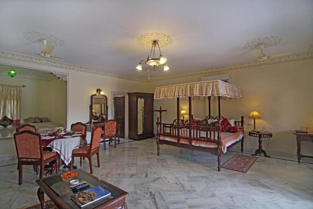 Amar Mahal - Best Hotels in Madhya Pradesh