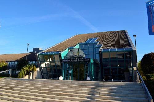 Best Western Hotel Nobis Eindhoven-Venlo A67 - Best Pool Hotels in Netherlands