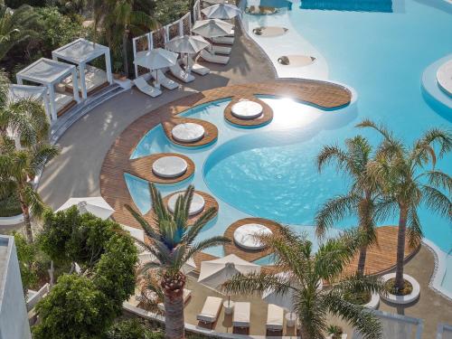 Caramel Grecotel Boutique Resort
