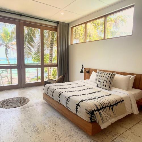 La Playa Beach Club - Best Hotels in Hiriketiya