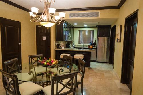 Enticing Huge Unit at Cancun Resort Strip Las Vegas
