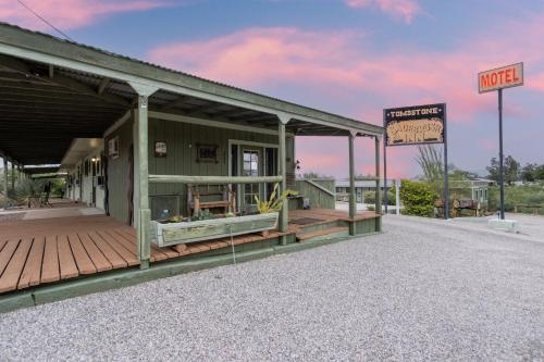 Sagebrush Inn