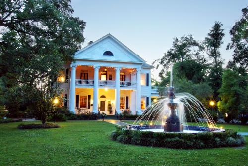 Historic Michabelle Inn - Best Hotels in Louisiana, USA