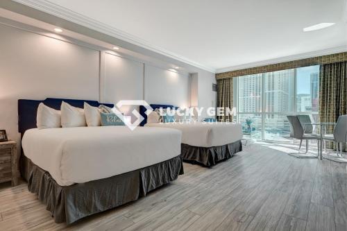 Lucky Gem Penthouse & Luxury Suites at Signature Resort, Strip View 509