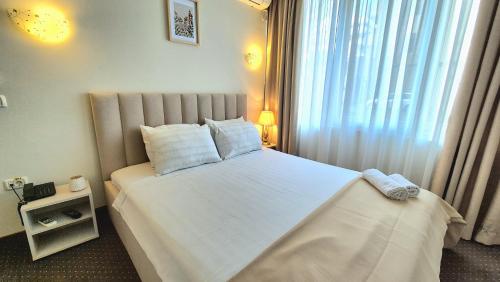 Hotel Marie - Best Pool Hotels in Romania