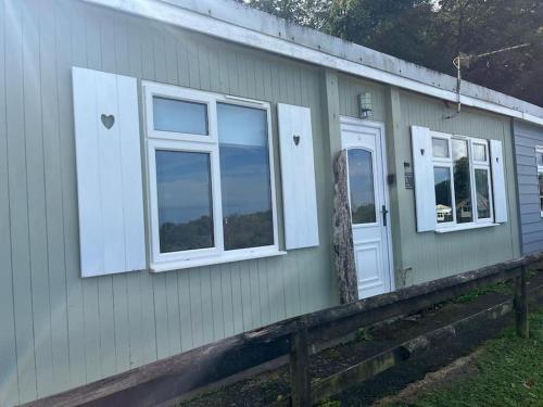 Driftwood Lodge - Best Hotels in Devon