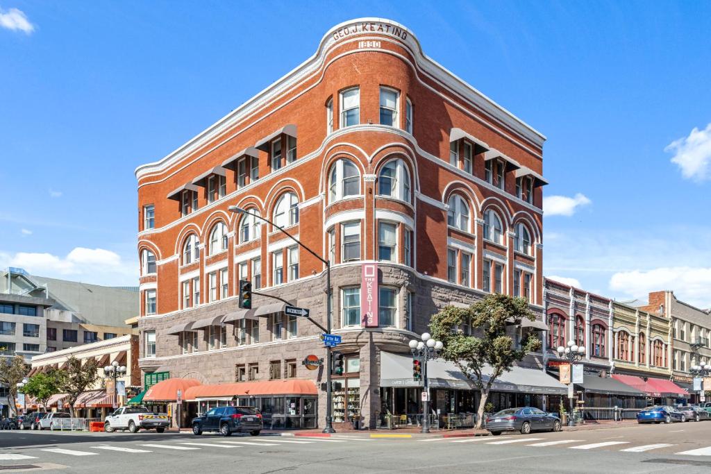 Keating - Best Hotels near NewSchool of Architecture and Design, CA