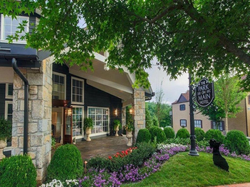 The Park on Main Hotel - Best Hotels in North Carolina