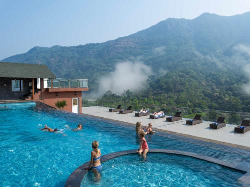 The Grand Cliff Resort Munnar - Best Hotels in Kerala