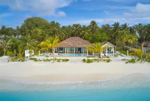 Villa Haven Resort Maldives - 50 Percentage Off Seaplane for 4 Nights and Above - Best Hotels in Maldives