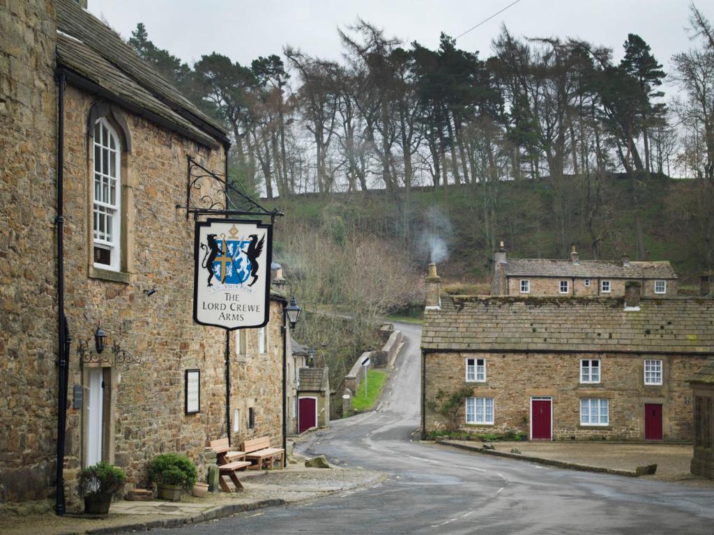 Lord Crewe Arms Blanchland - Affordable Hotels in Somerset