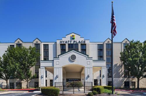 Hyatt Place Austin Arboretum - Best Hotels with Free Breakfast in Austin, TX