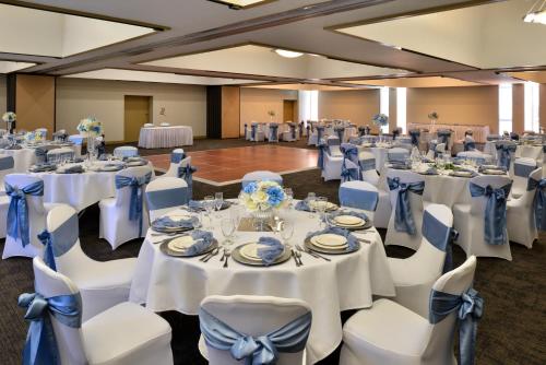 Hawthorne Inn & Conference Center - Best Pet-Friendly Hotels in Winston-Salem, NC