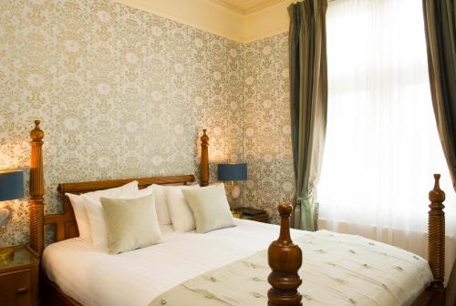 Brooks Guesthouse - Best Hotels in Bath