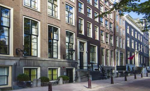 Dutch Masters Short Stay Apartments - Amsterdam Hotels with Balcony
