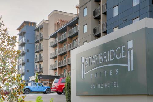 Staybridge Suites Pigeon Forge - Smoky Mtns, an IHG Hotel
