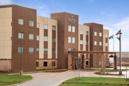 hotels with suites in Oklahoma