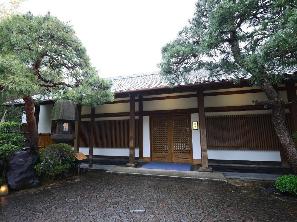 Atami Sekitei - Best Hotels in Izu