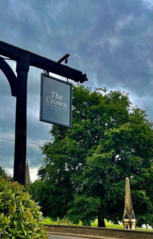 The Crown - Best Hotels in Oxfordshire