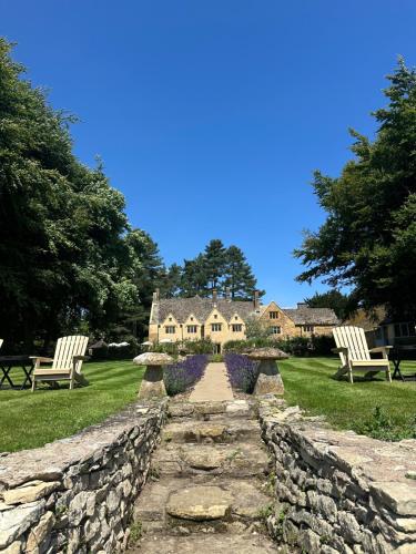 Charingworth Manor