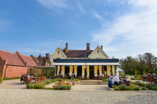 The Oaksmere - Suffolk Country House Hotels