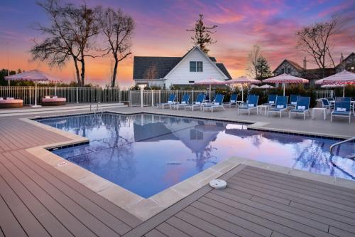The Inn at Stonecliffe - Best Pool Hotels in Michigan
