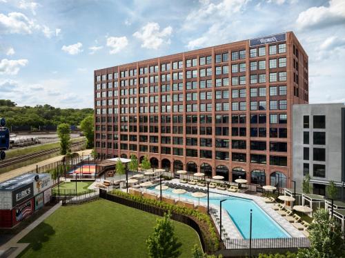 Memoir Wedgewood Houston - Best Business Hotels in Nashville, TN