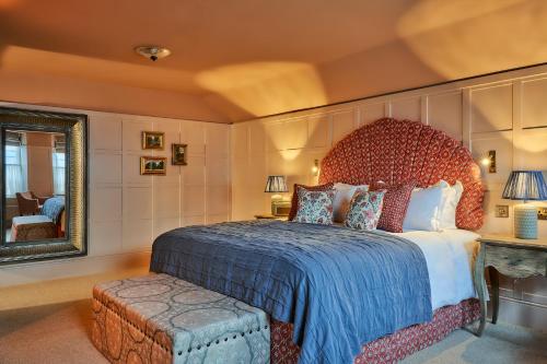 The White Horse - A Heartwood Inn - Best Hotels in Surrey