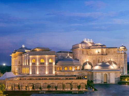 Raffles Jaipur - Hotels with Pools in Jaipur