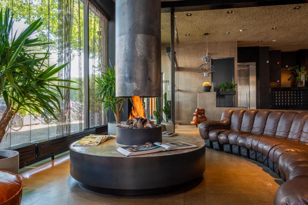 Hotel V Frederiksplein - Best Hotels in Amsterdam