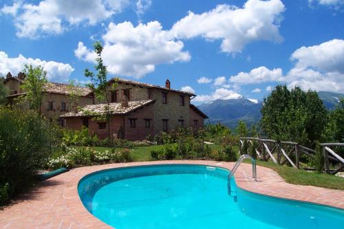 Country House La Querceta di Marnacchia - Best Hotels in Le Marche