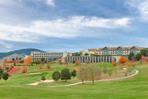 Hotel Castillo de Gorraiz&Spa - Best Hotels in Navarre