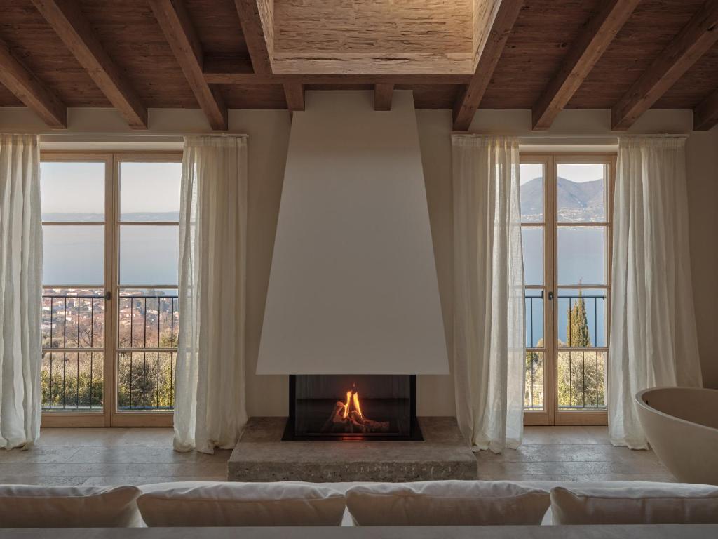 Borgo Tre Lake Garda - Best Hotels in Lake Garda